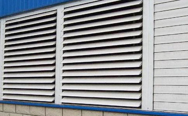 手動(dòng)百葉窗可安裝在哪？